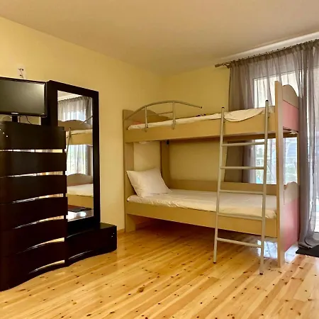 Апартаменты Red Harmony By The Sea Pool And Balcony