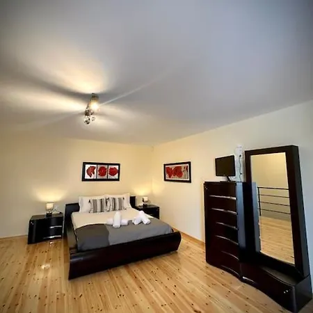 Apartamento Red Harmony By The Sea Pool And Balcony Calamata