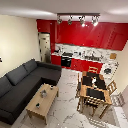 Apartment Red Harmony By The Sea Pool And Balcony