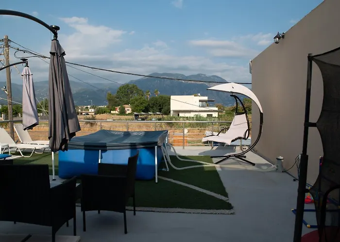 Red Harmony By The Sea Pool And Balcony Apartamento *